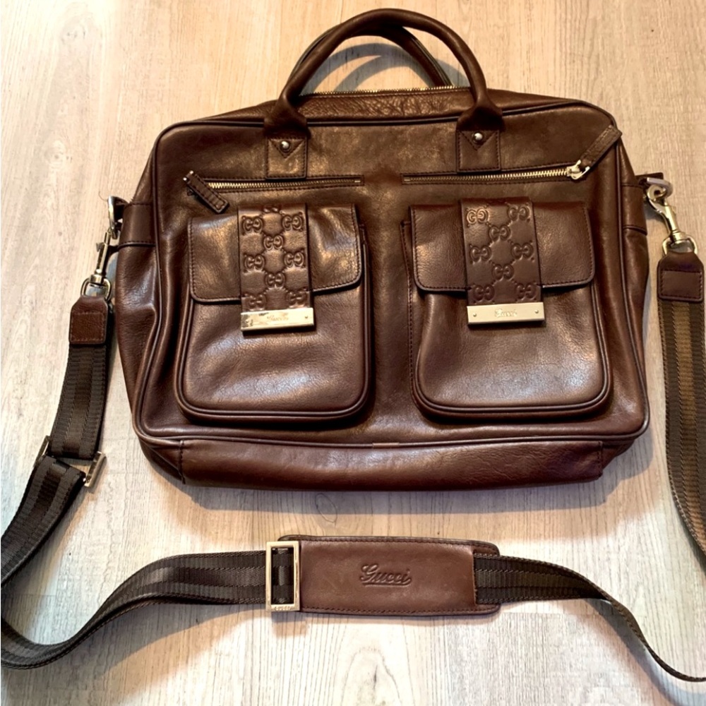 Rare and Authentic GUCCI Vintage Chocolate Brown Guccissima Messenger Briefcase